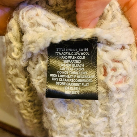 Sanctuary Women Cozy Tunic Turtleneck Knit Sweater - Picture 6 of 7